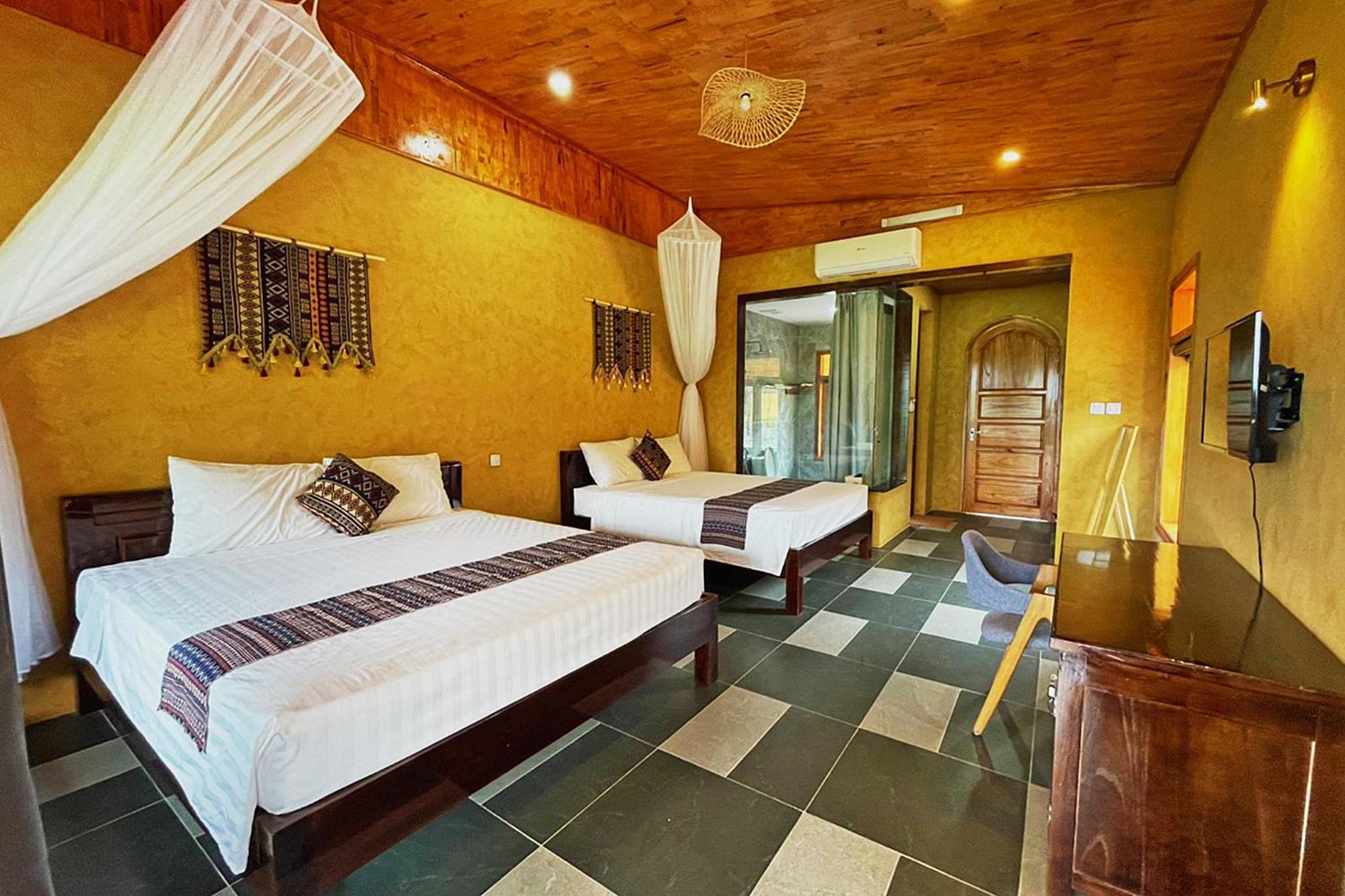 Ha Giang Wings Bungalow Bagian luar foto